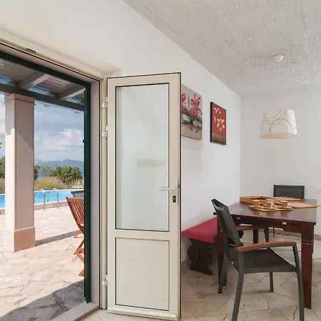 Beautiful In Praznica Holiday home Praznice