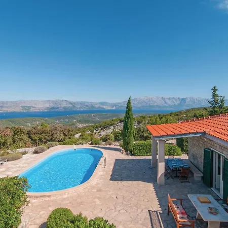 Beautiful In Praznica Holiday home